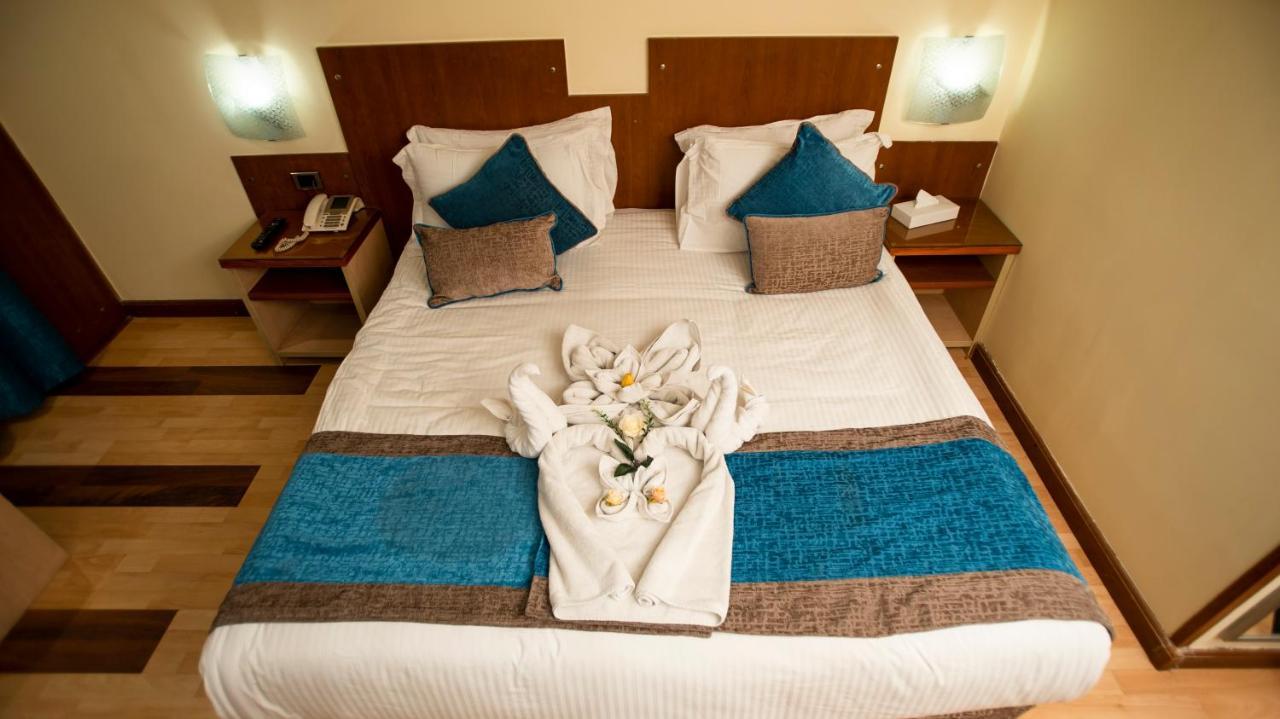 Nile View Jewel Hotel Kairó Kültér fotó