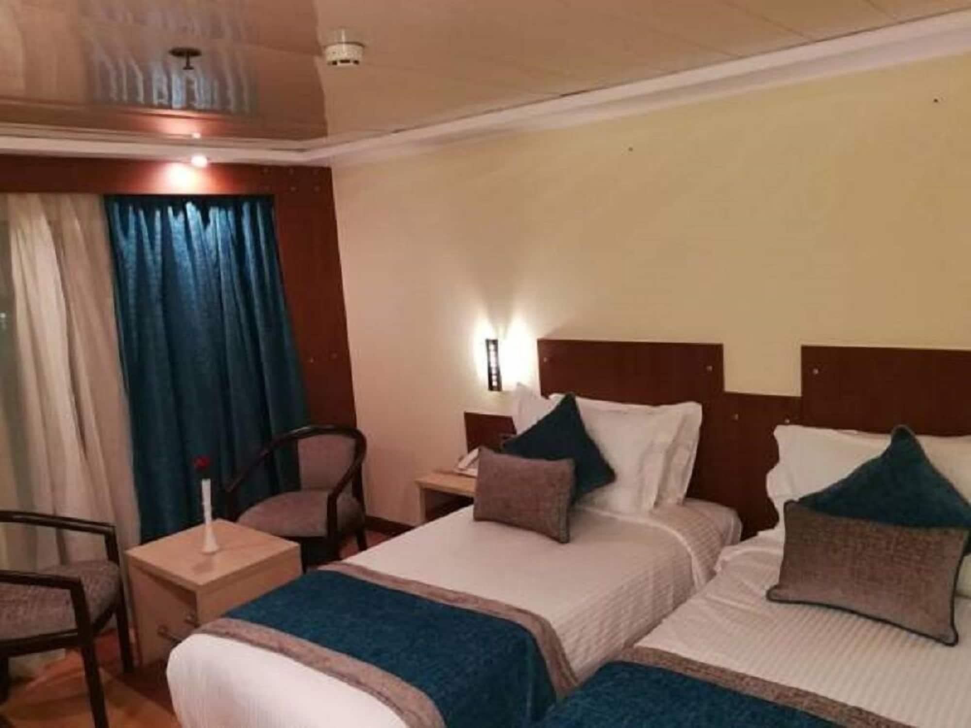 Nile View Jewel Hotel Kairó Kültér fotó
